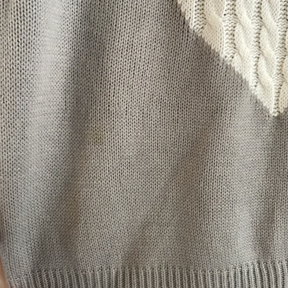 Heart sweater grey and white size XL - Picture 7 of 9